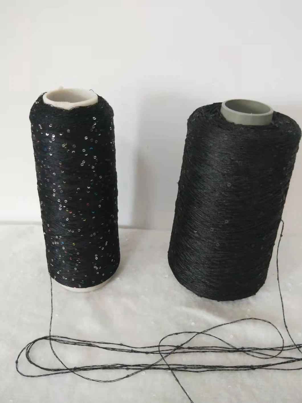 7.6/7.8nm Polyester/Nylon Sequin Yarn with 2mm Sequin